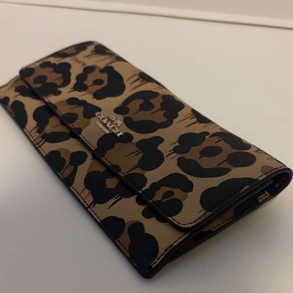 Coach Leopard-Print Continental Wallet in Tan and Black - Picture 4 of 11